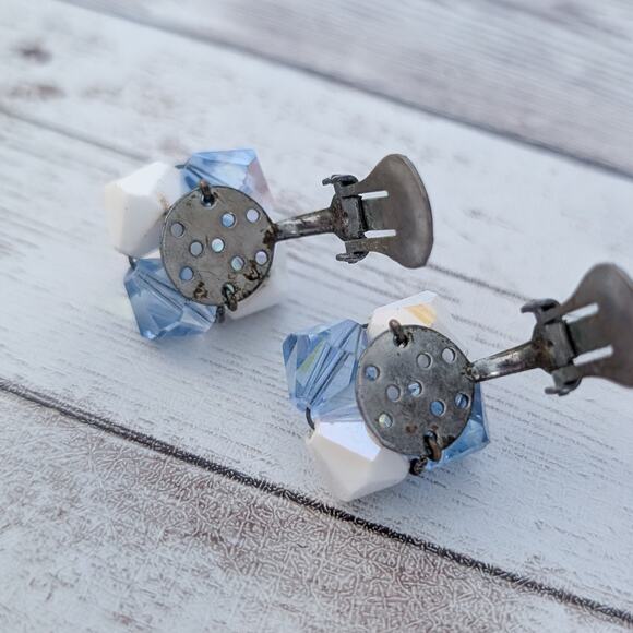 Vintage Clip On Earrings Blue, White, Iridescent - Picture 4 of 5